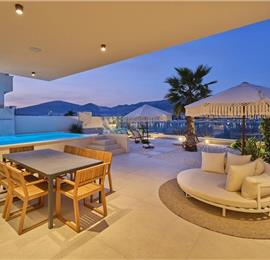 Selection of 5 bedroom seafront villas with heated pool on Ciovo near Trogir, sleeps 10